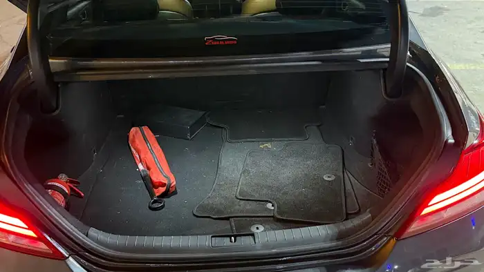 جنسس G70 2020 11