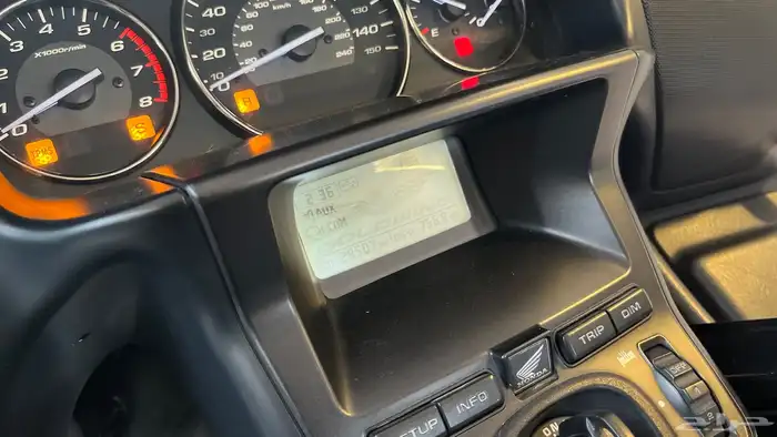 دباب قولد ونق احمر رصاصي 3