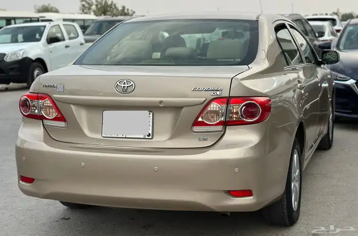 تويوتا كورولا 2012 11