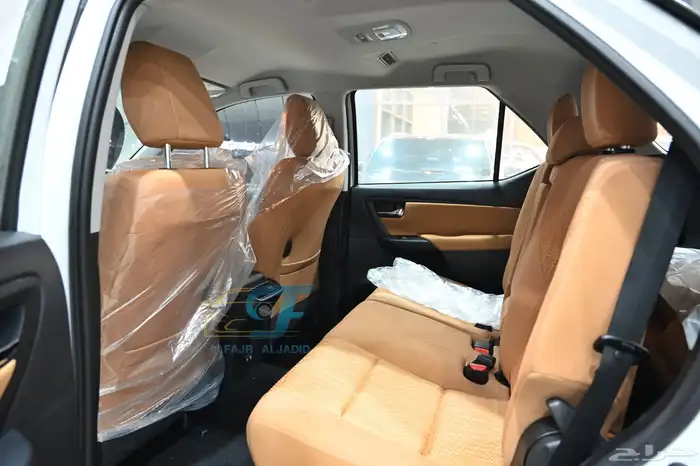 فورتشنر دبل 2026 بنزين 4 سلندر 15