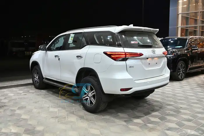 فورتشنر دبل 2026 بنزين 4 سلندر 1