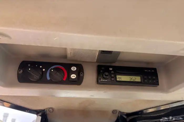 للبيع بلدوزر كتربلر حجم D10T2 موديل 2014 36