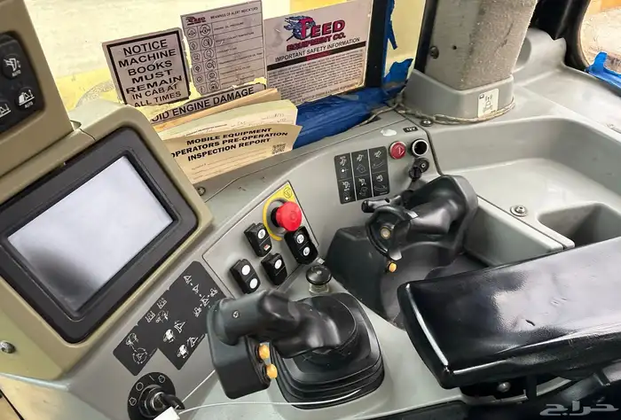 للبيع بلدوزر كتربلر حجم D10T2 موديل 2014 38