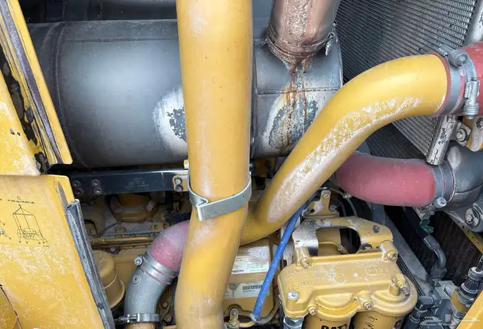 للبيع بلدوزر كتربلر حجم D10T2 موديل 2014 48