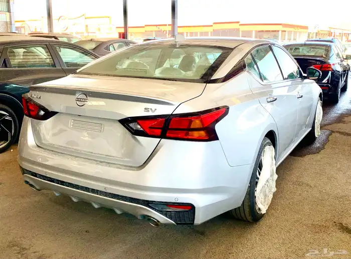 نيسان التيما نص فل 2026 SV 40