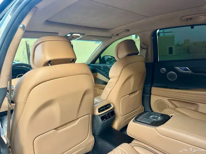 جينيسس G80 رويال بانوراما نظيف جدا 34