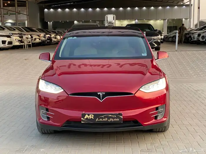 تسلاP100D MODEL X 2