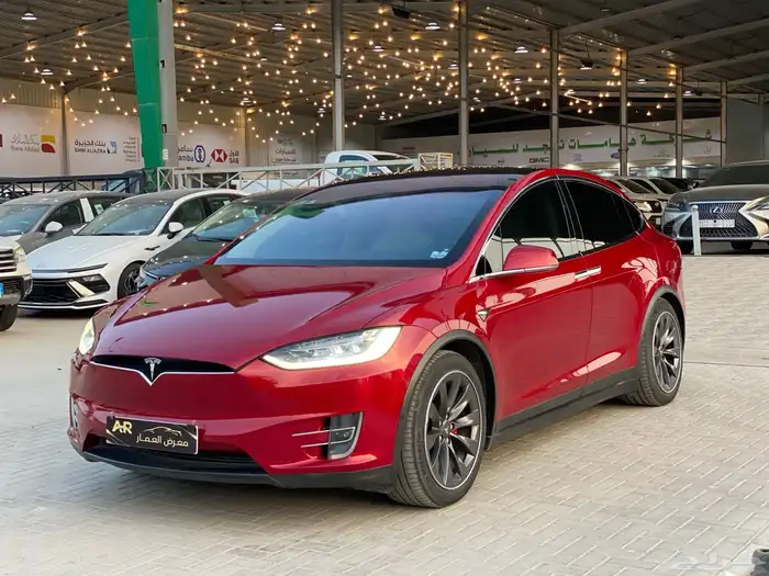 تسلاP100D MODEL X 4