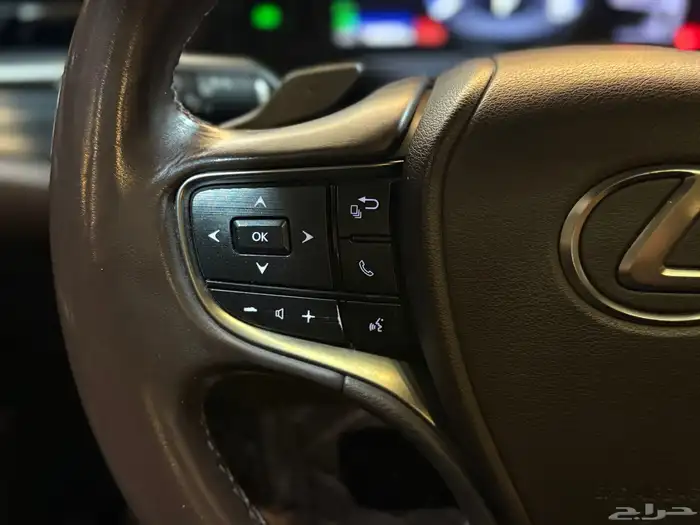 لكزس ES300 h 2021 (( بحالة ممتازة )) 11
