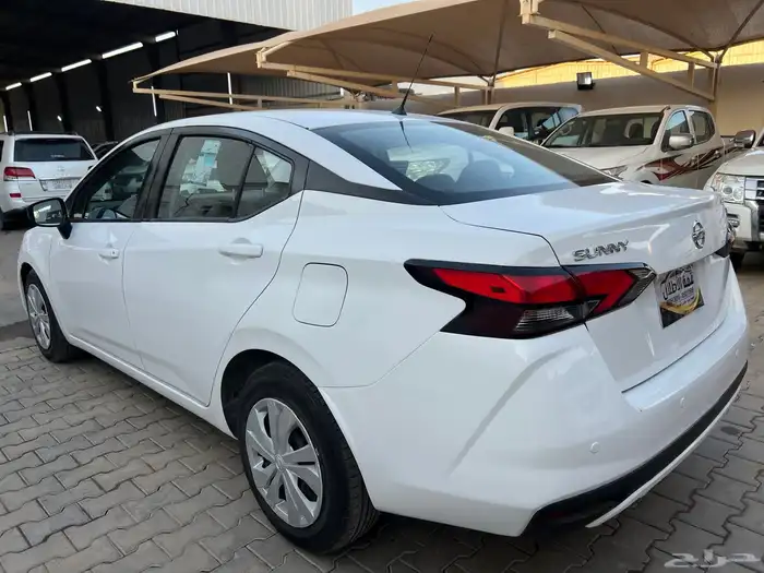 صني 2022 نظيف جدا ممشى 73.000 لدى قمة الاطلال 13