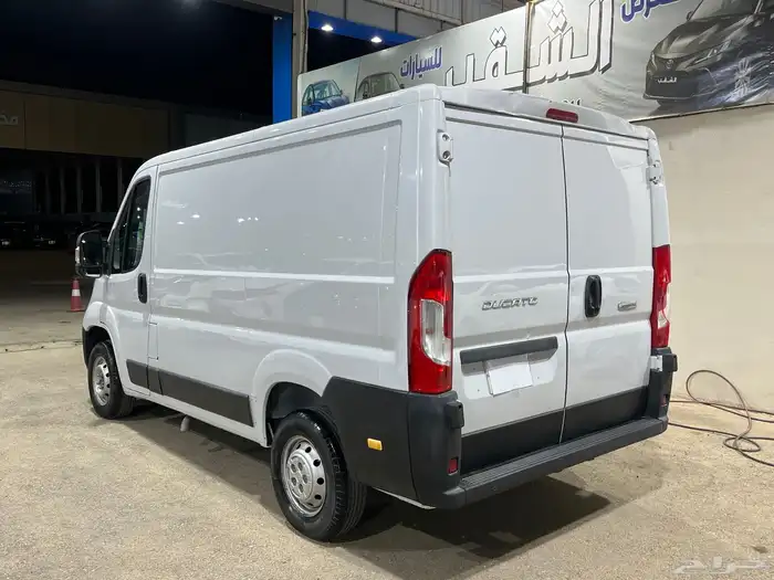 باص 2020 بضاعه قير عادي ديزل 6