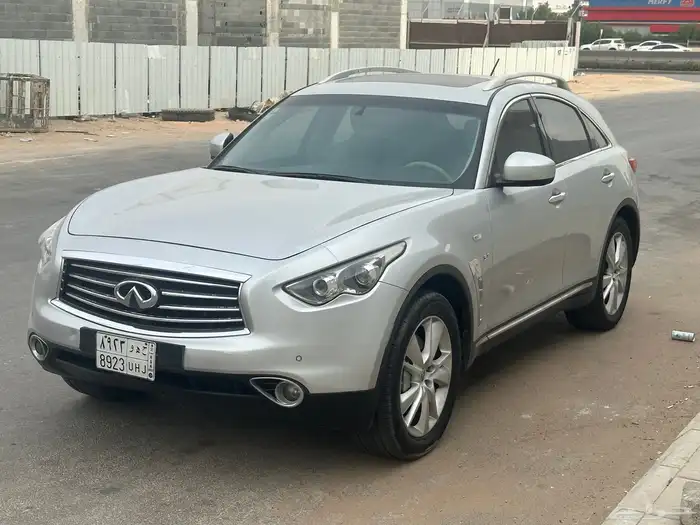 انفنتي QX70 2015 بحاله الوكاله 2