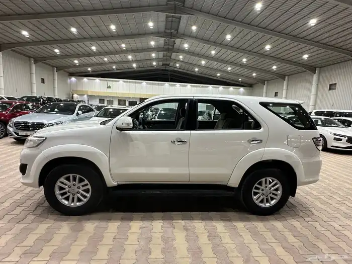 تويوتا فورشنر موديل 2015 دبل 4 سلندر 5