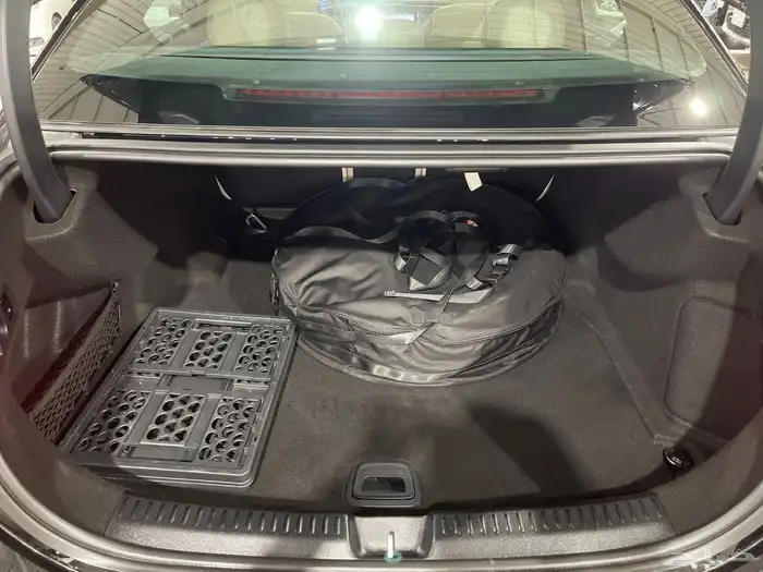 مرسيدس E200 2025 جفالي 16