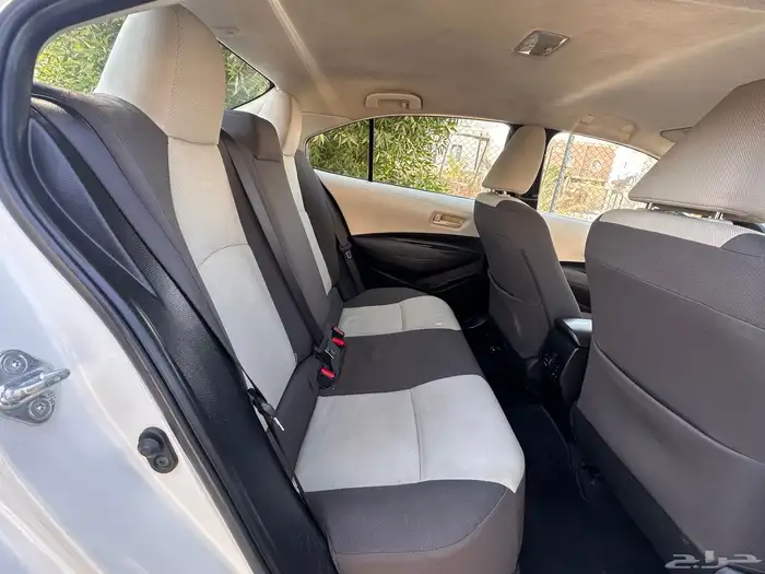 تويوتا كورولا 2021 نضيف للمستخدم1500cc 20