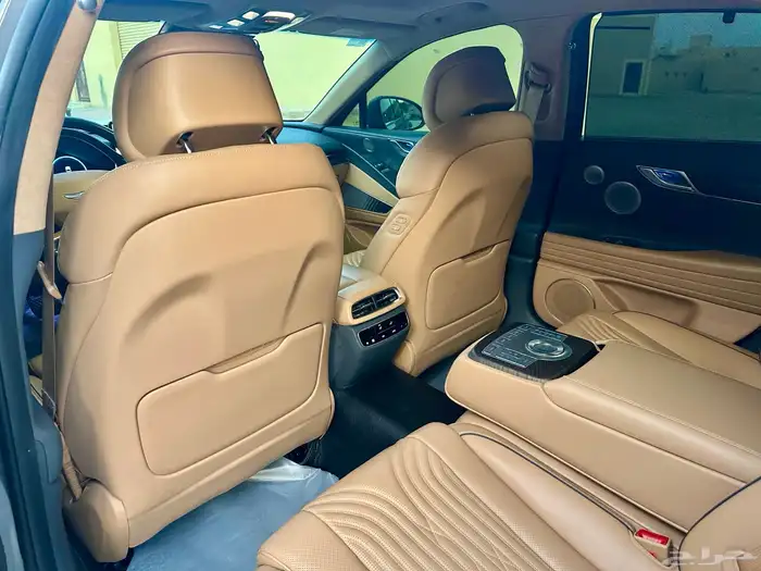 جينيسس G80 رويال بانوراما نظيف جدا 23