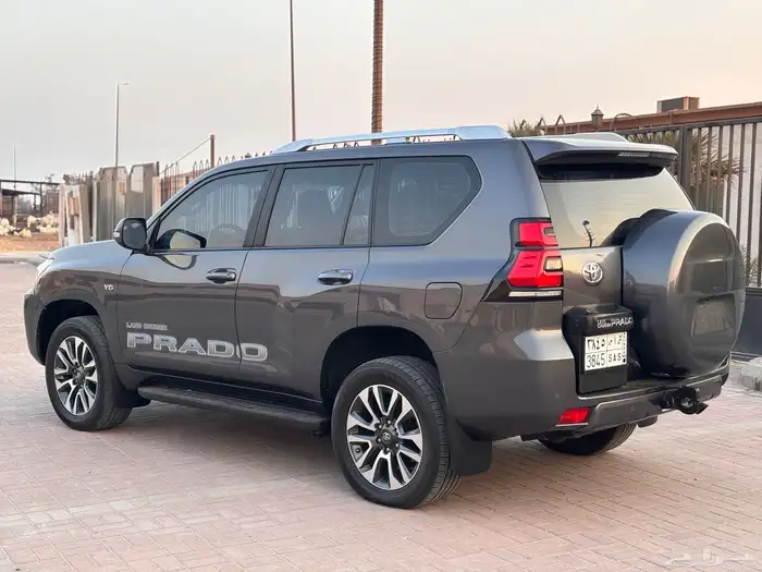 تويوتا برادوTXL 2022فل كامل عداد 64 الف 49