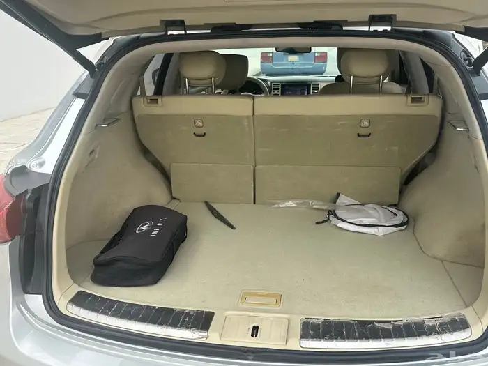 انفنتي QX70 2015 بحاله الوكاله 9