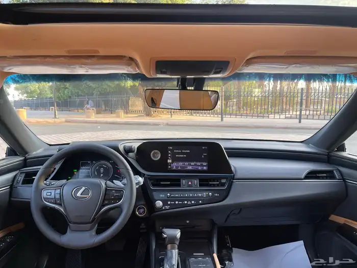 لكزس-ES300h-2022(ممشي68الف) 21