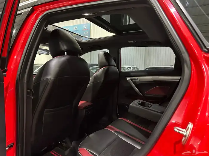 جيلي كولراي 2020 9