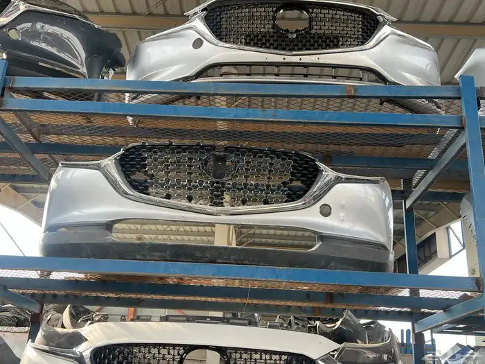 صدام مازدا cx30 5