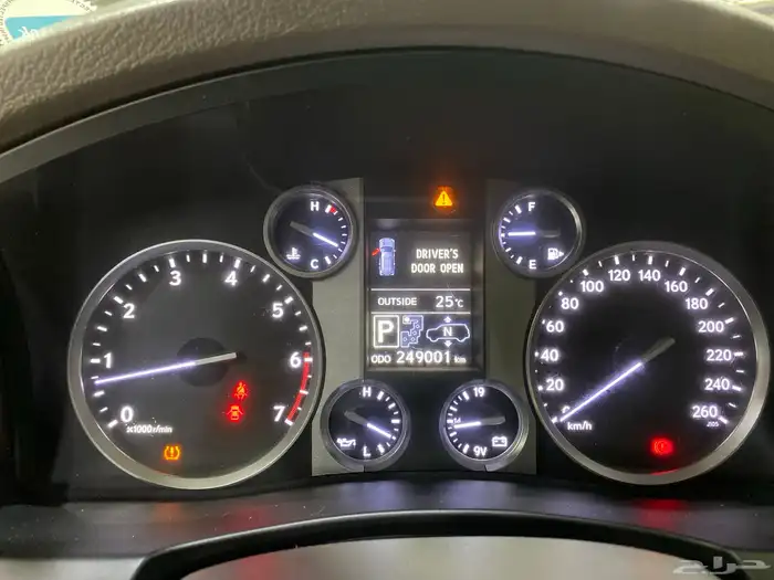 جيب لكزس 2014 فل كامل LX570 20