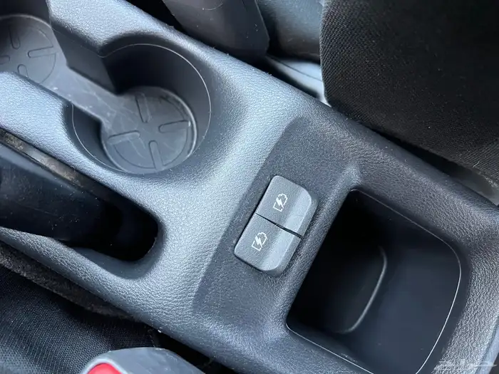 صني 2022 نظيف جدا ممشى 73.000 لدى قمة الاطلال 44