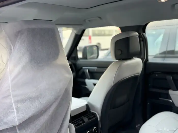 لاندروفر ديفندر HSE اف وايت 2026 وارد الناغي نظام 50-50 13