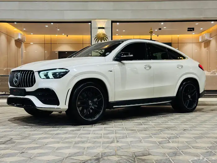 مرسيدس GLE 53 فل كامل نظيف جدا 1