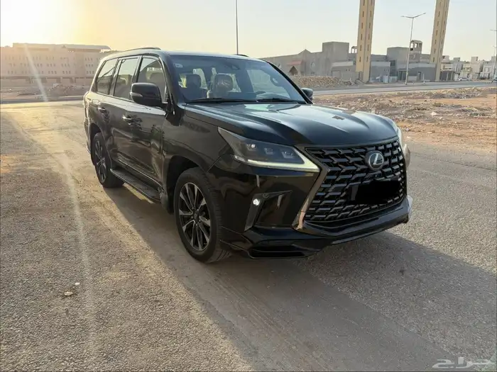 لكزس 2019 بلاك دشن 1