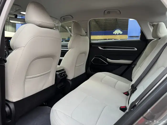 جيلي امجراند 2025 عداد 20 الف 7