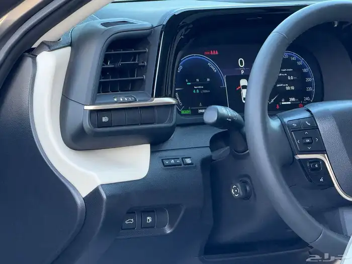 تويوتا كراون 2023 ممشى 26 الف 20