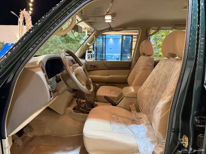 نيسان باترول مخزن شبه الاصفار 1999 21