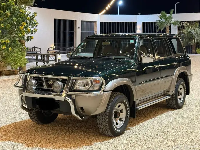 نيسان باترول مخزن شبه الاصفار 1999 1