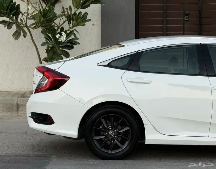 هوندا سيفيك 2020   1.6cc وكالة 10