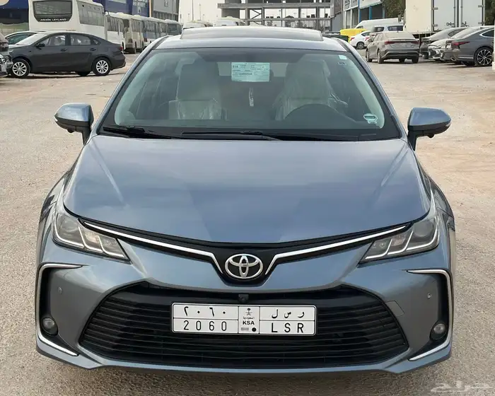 تويوتا كورولا 1.5 فل كامل 2023 0