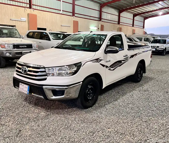 تويوتا هايلوكس 2020 فل كامل بنزين 6