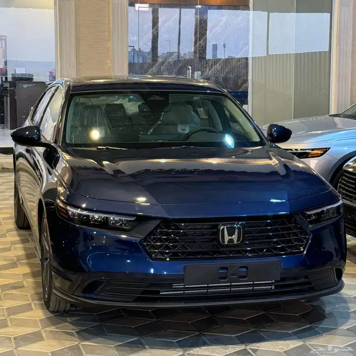 هوندا اكورد نص فل كحلي 2025 بسعر 120 شامل الضريبه 1