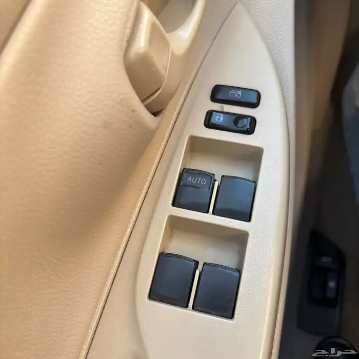 تيوتا يارس 2016 8