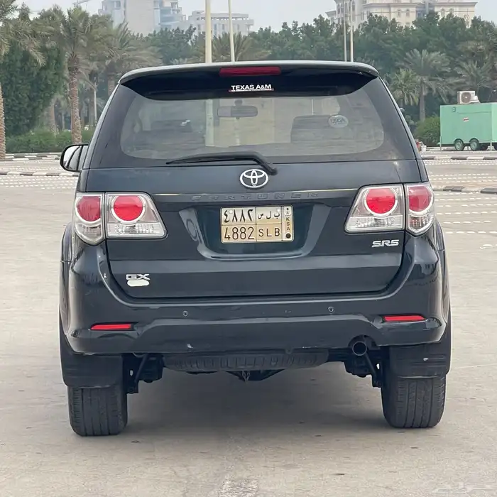 تويوتا فورتشنر 2012 قمة في النظافة 7