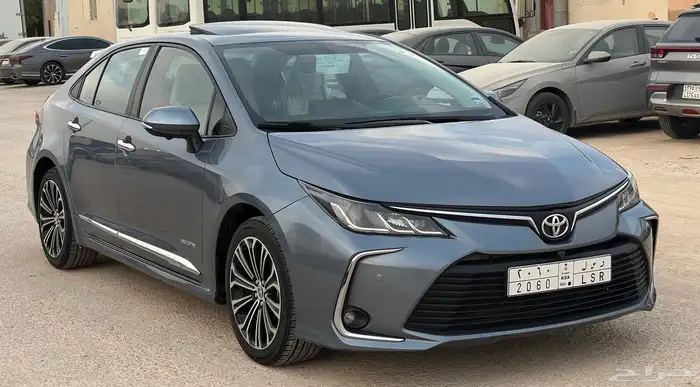 تويوتا كورولا 1.5 فل كامل 2023 1