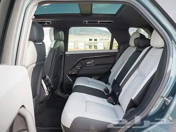 للبيع رانج روفر سبورت 2025 - HSE اصفار وارد كندا 7