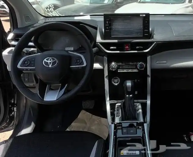 تويوتا فيلوز 2025 GLX 2