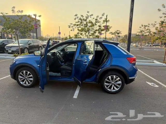 فولكس واجن تي روك (T-ROCK) 2021 12