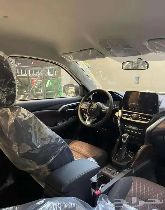 تويوتا اوربان كروزر ستاندر 2026 ايجار منتهي بالتمليك اقساط 4