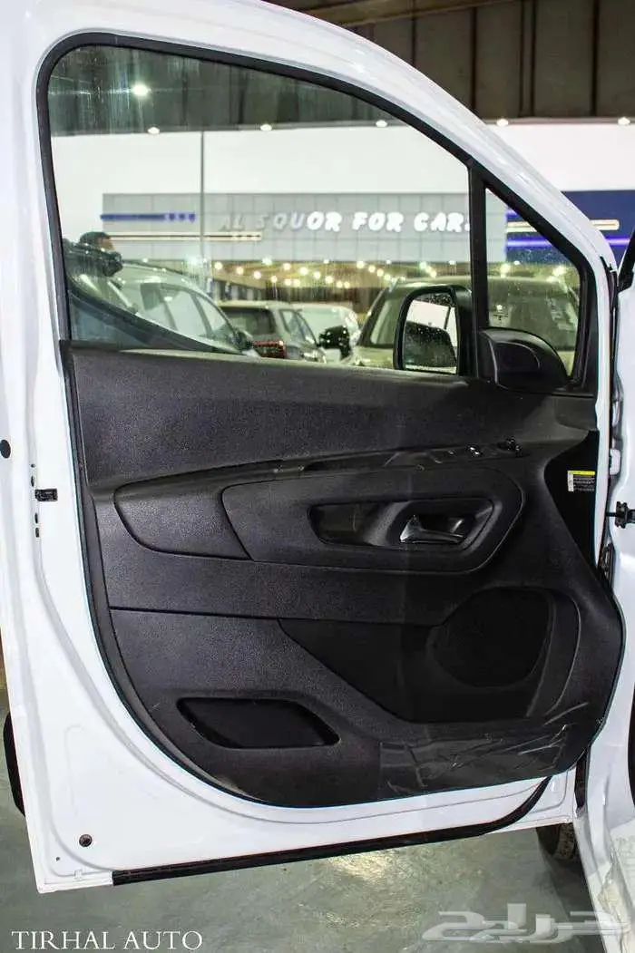 بيجو بارتنر ميني فان بضاعه 2025 14