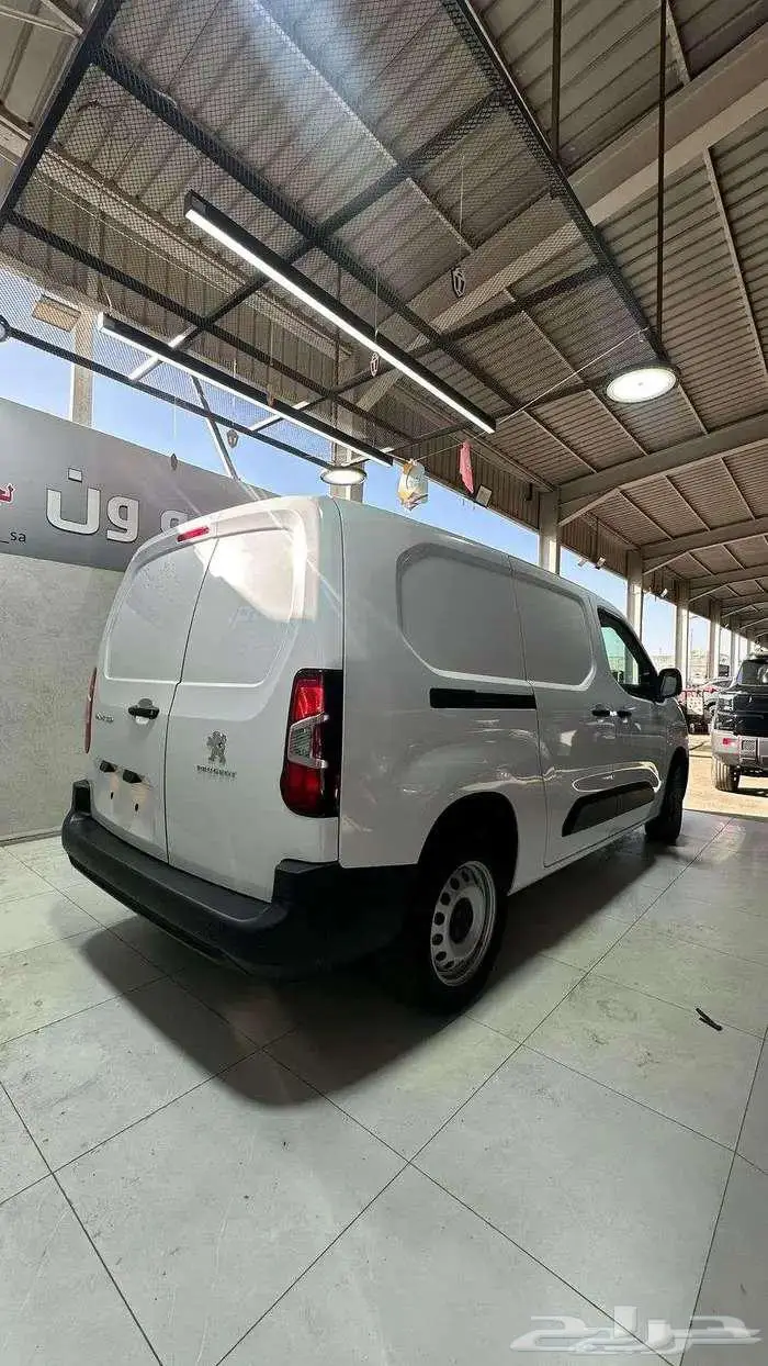 بيجو بارتنر نقل بضاعه شاص طويل موديل 24 كاش وتقسيط 11