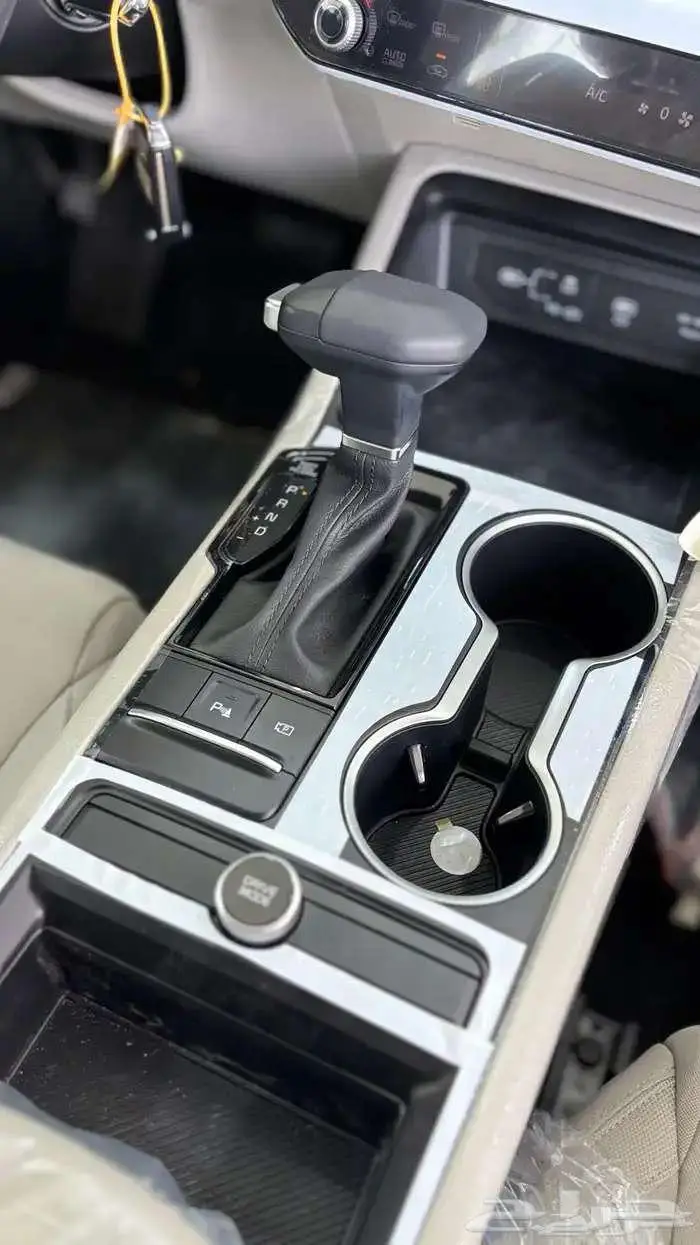 كيا kia K5 ستاندر 2026 10