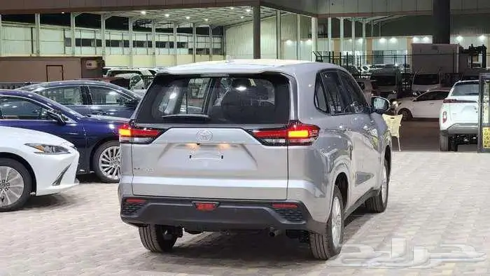 انوفا GL بنزين 2025 5