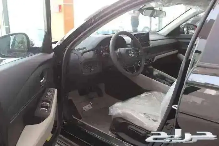 هوندا اكورد LX ستاندر 2025 3